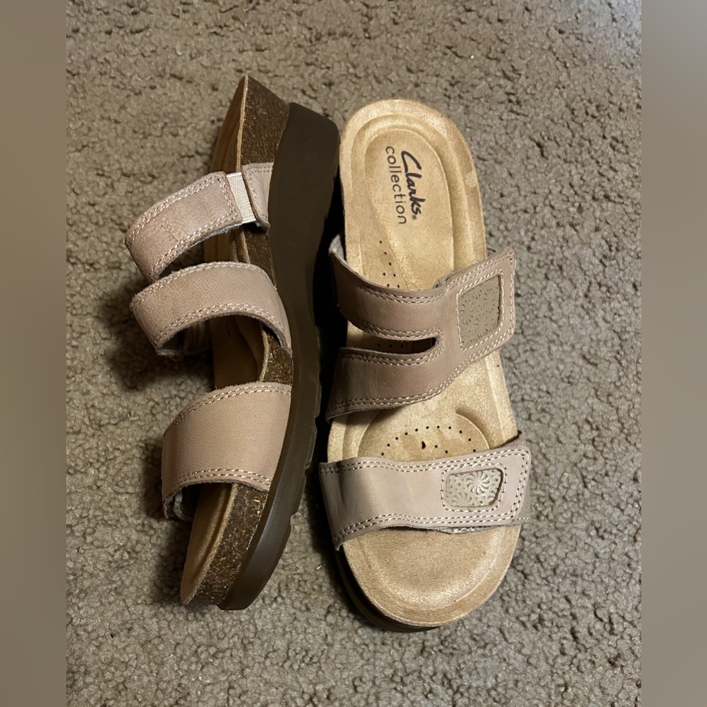 Clarks Collection Women's Shoes Calenne Maye Wedge Sandal Slip On Size 8M Beige